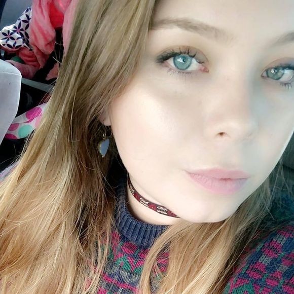 Meet your Posher, Juliet - Picture 1 of 1